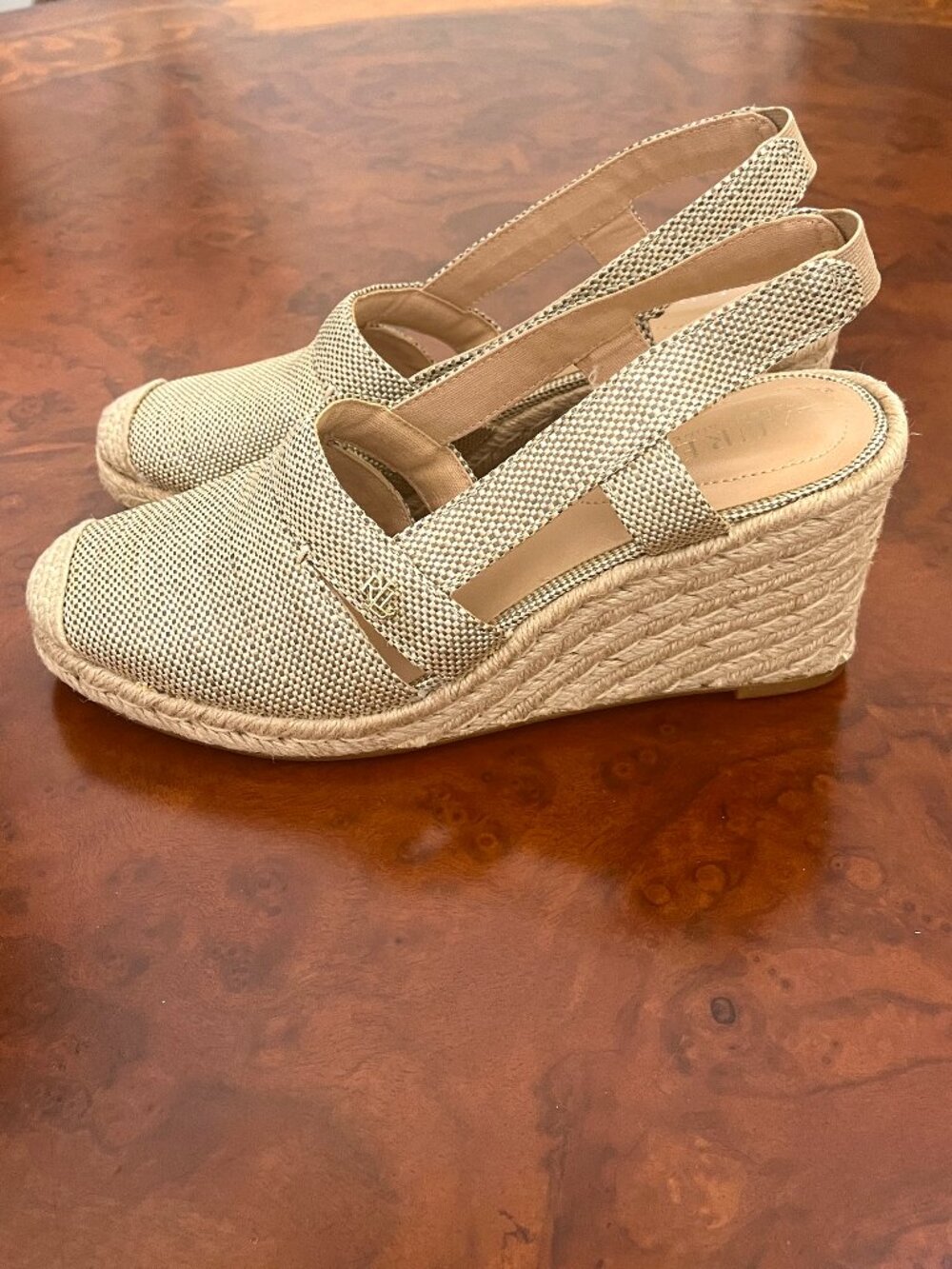 Lauren Ralph Lauren Penelopie Gold Wedge Espadrille Sandals Size 7.5 B